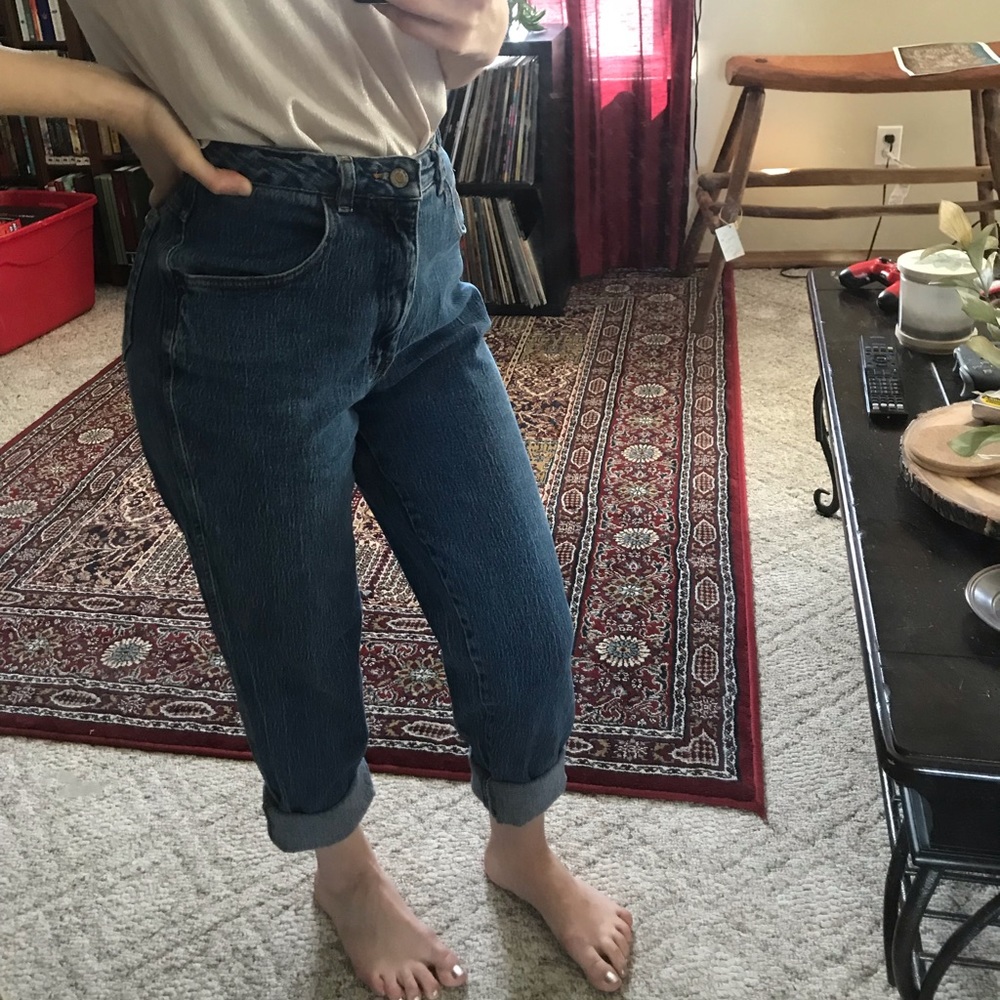 Mom Jeans (Gloria Vanderbilt)